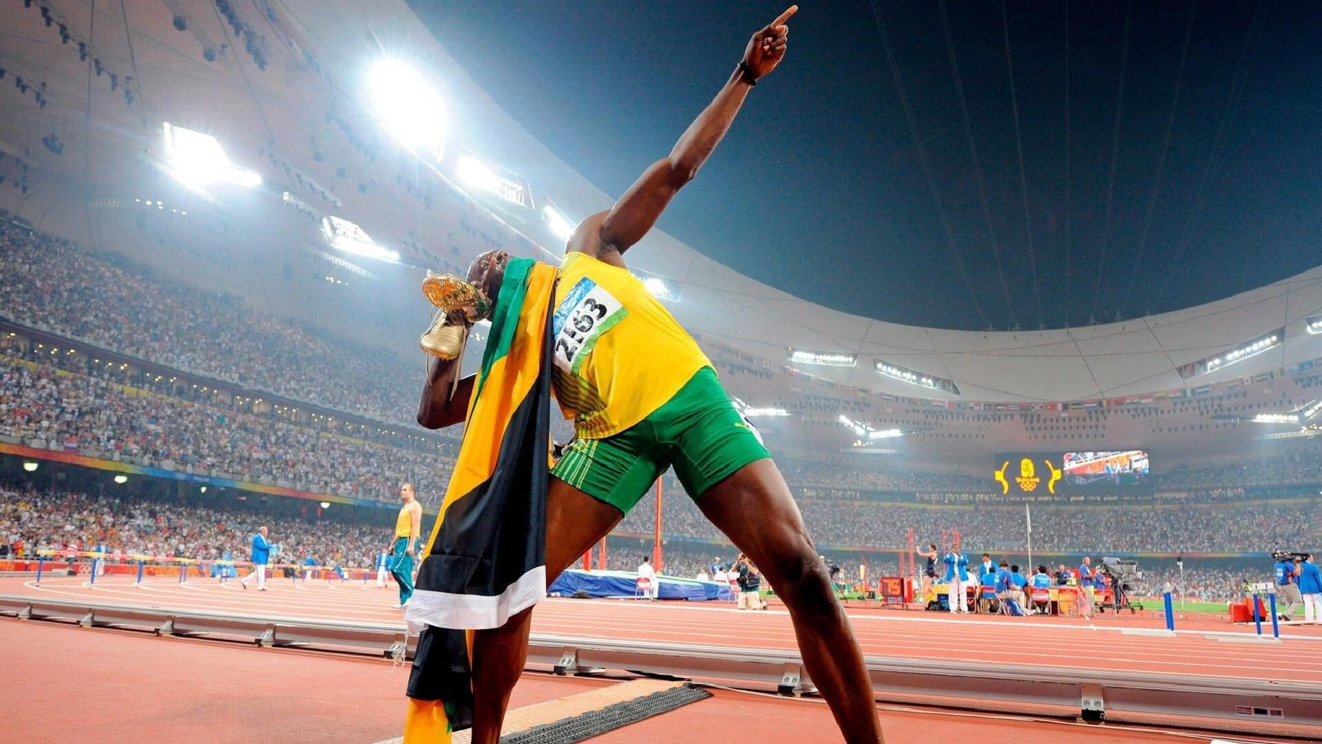 城市体育年卡上线 一卡通行多家游泳馆与健身房